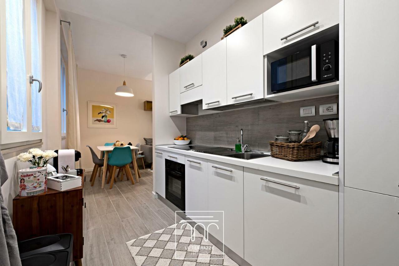 Apartamento Le Terrazze Sul Cortile Salerno Exterior foto